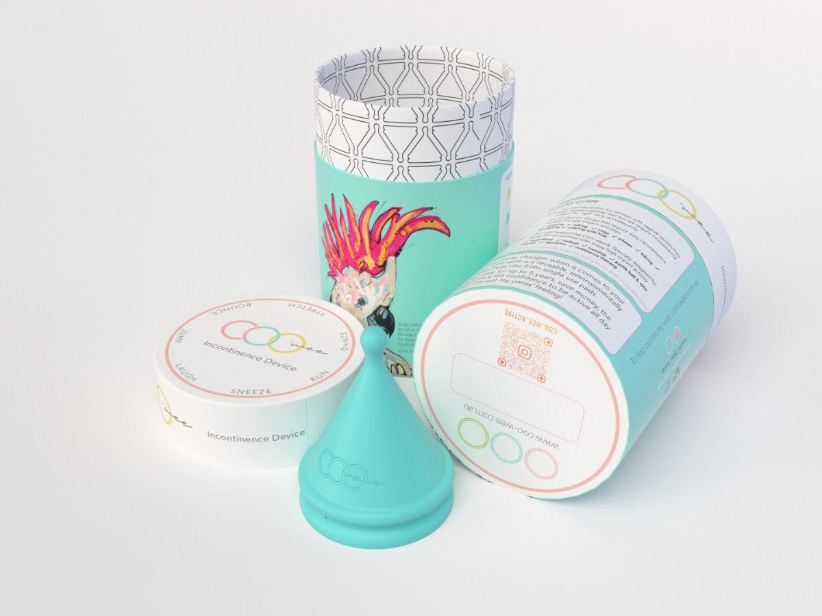  Coo-Wee: On the Go comes with a cup, a bag to keep and a sustainably-made container